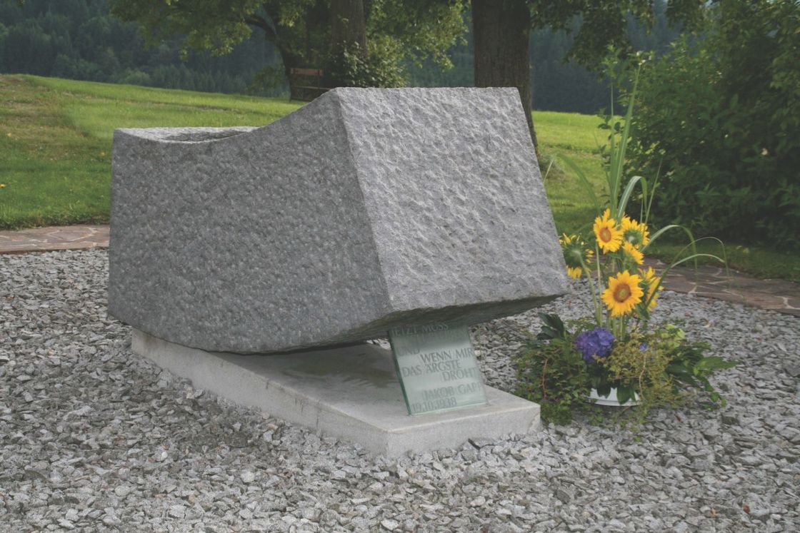 Award of the Pater Gapp Prize
